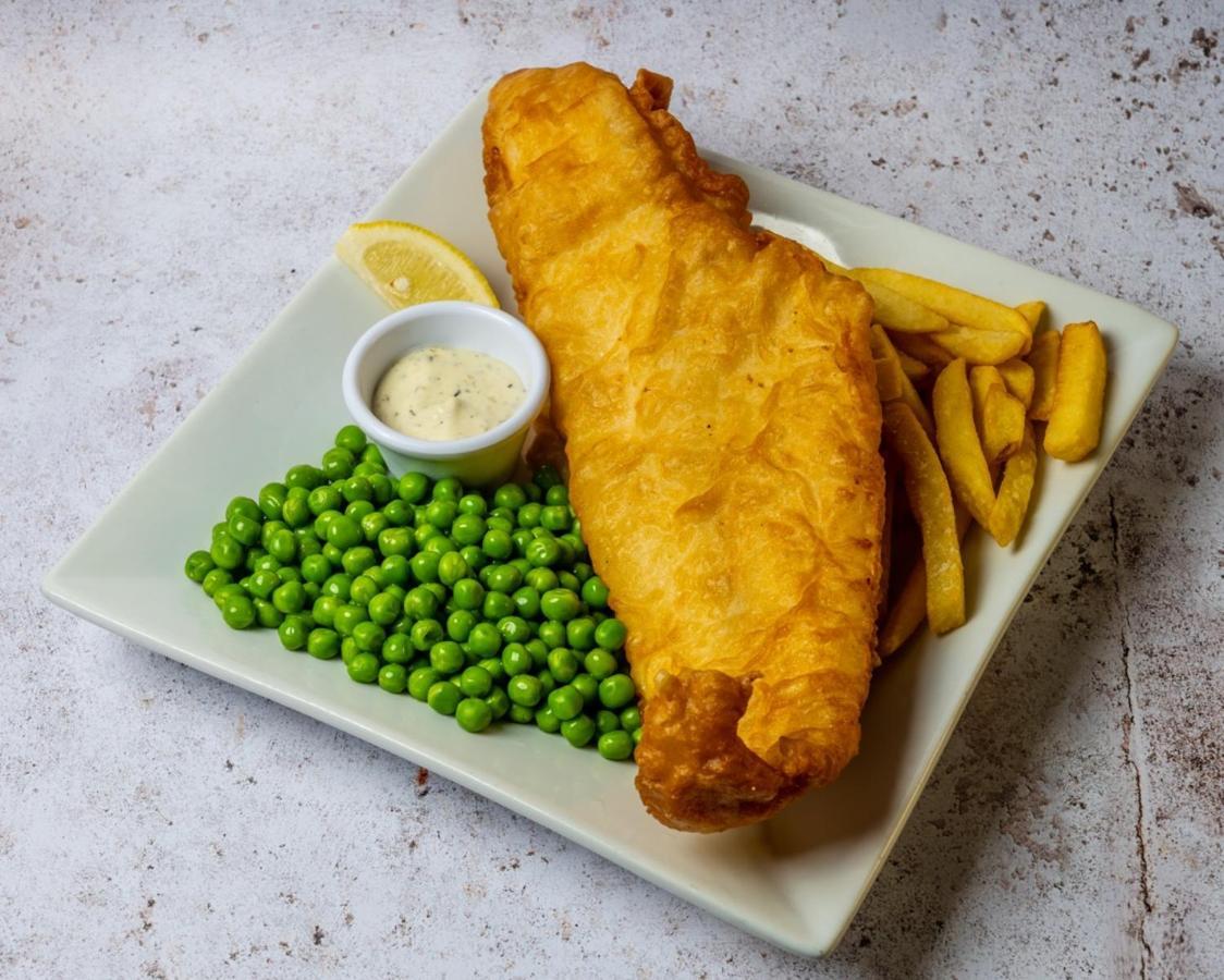 Pinehurst Lodge Hotel -Dyce, Aberdeen 외부 사진