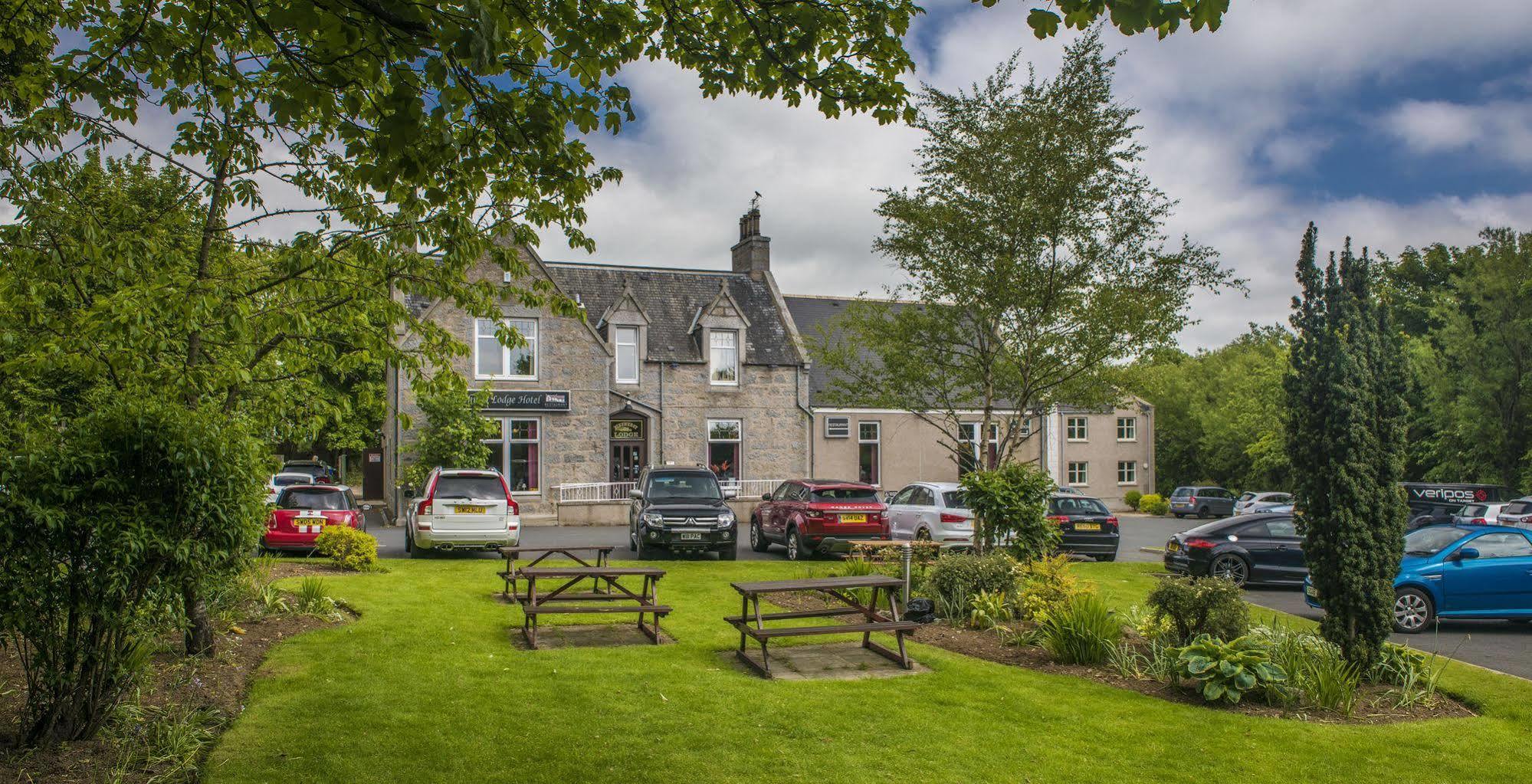 Pinehurst Lodge Hotel -Dyce, Aberdeen 외부 사진